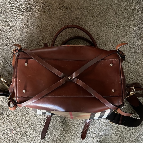 Burberry diaper bag/ large tote - Picture 2 of 6